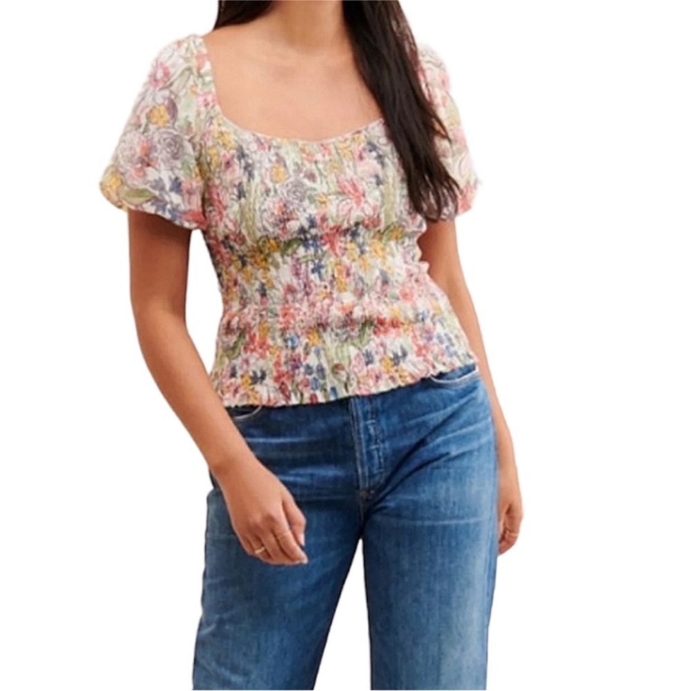 Anthropologie  Aurelia Floral Smocked Top Size Medium Petite‎